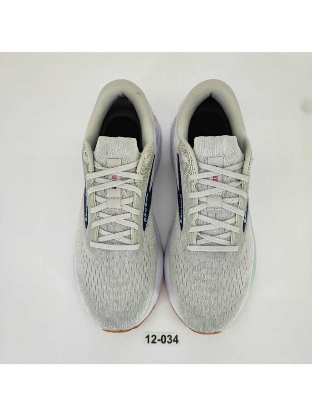 Brooks Ghost 16 Women's Size 12 Wide Running Shoes Mesh Grey 1204071D175 - Picture 2 of 11